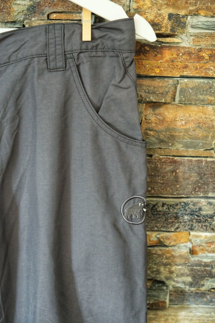Mammut Hosen: kurze Hose MAMMUT Gr. 40 – Gebraucht aus Wohlen AG von Exitburn 1