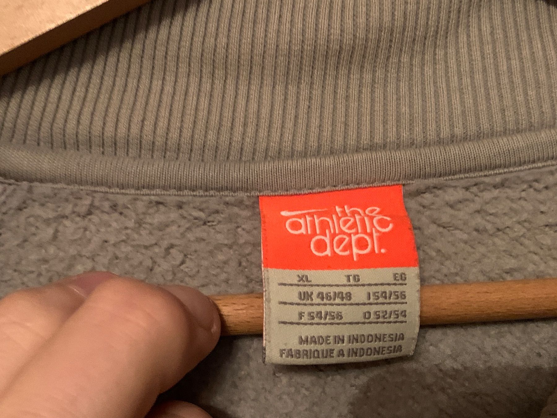 Nike Vestes: Nike Jacke Grösse XL – D'occasion à ZUFIKON par SULMI01 4