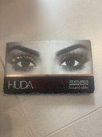 Palette fards à paupières Huda Beauty Rose Gold Edition