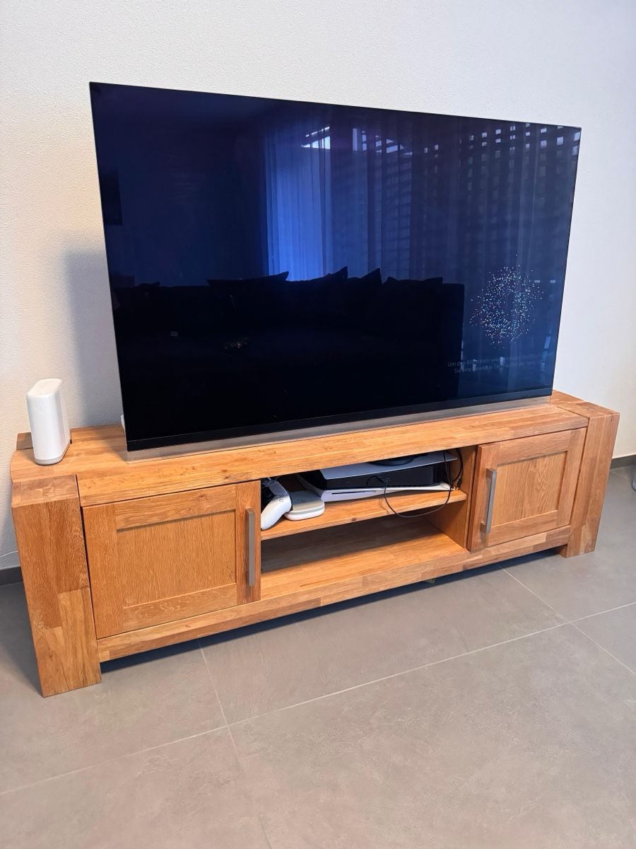 Jysk Mobili TV: Möbel Eiche Massiv TV-Möbel Unterschrank – Usato da Oberwil (Dägerlen) venduto da Nomercy4u