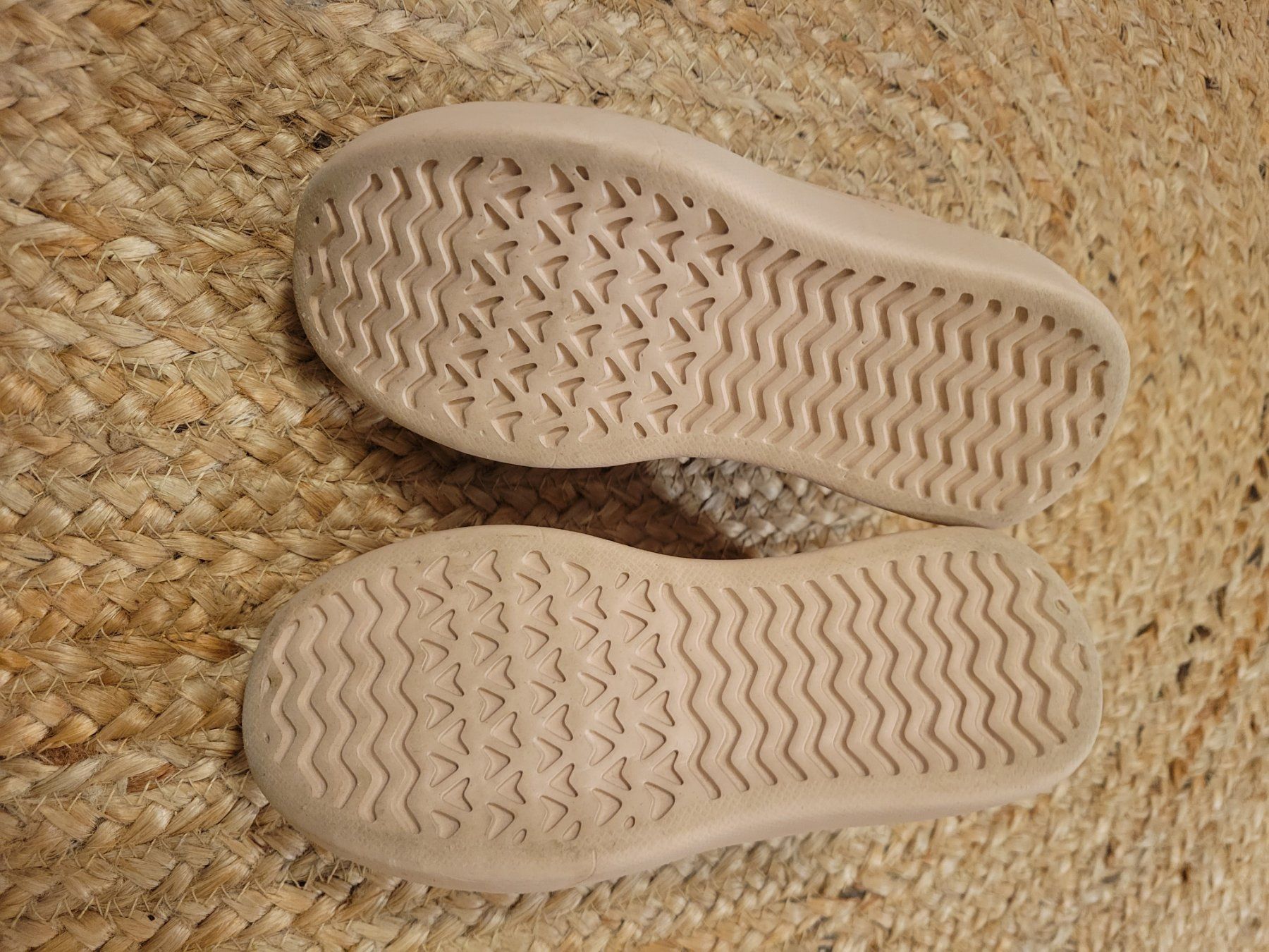 Chaussures filles: Baskets roses, taille 28 – Neuf (Voir description) à Neuchâtel par valerizette 4