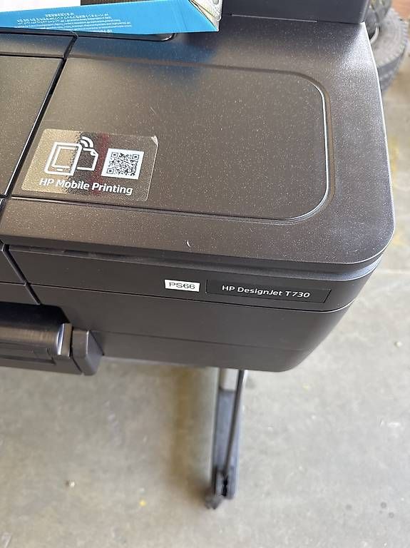 Stampanti: HP DesignJet T730 Plotter + 4 neue Patronen  – Usato da Starrkirch wil venduto da timson 4