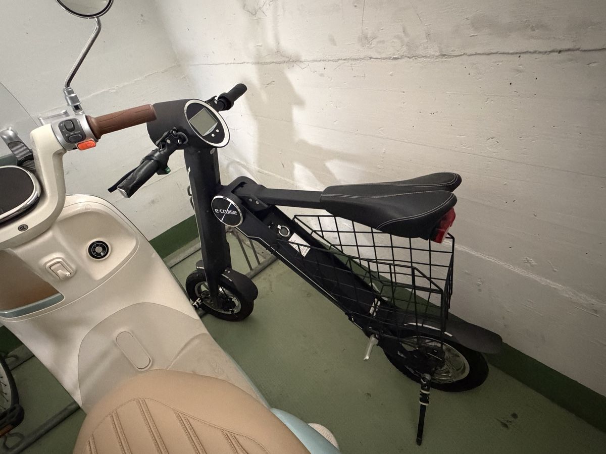 Elektromobile: Elektromova faltbar  – Gebraucht aus Langenthal von lau_vv9q 3