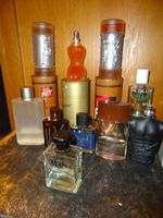 verschiedene parfums Gebraucht aus Hausräumungen