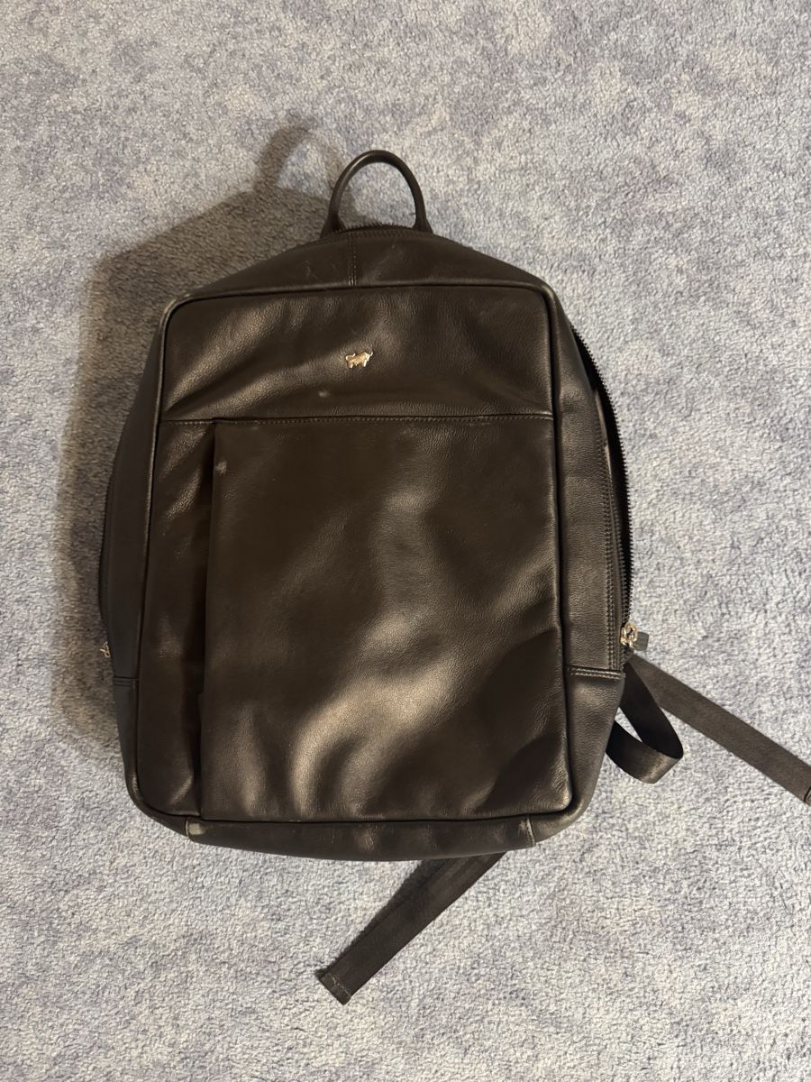 Zaini: Braun Buffel Rucksack schwarz Leder gebraucht – Usato da GOLDACH venduto da seller01