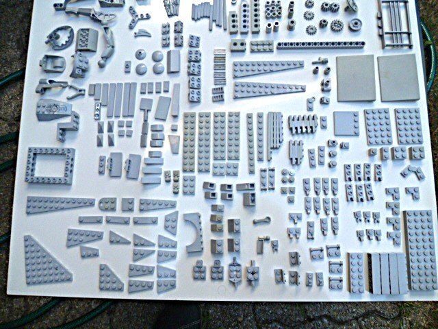 Lego Kit di costruzioni: 1 Set Lego - Ersatzteile div. grau – Usato da Effretikon venduto da Heimstudio 1