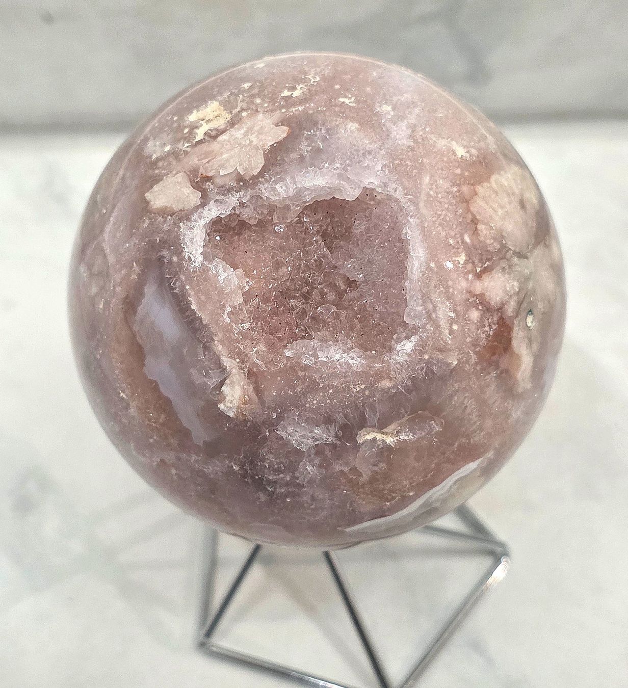 Minerali & Pietre curative: Pink Amethyst Kugel 70mm 444g – Nuovo e nell'imballaggio originale da Matzingen venduto da Shay_Crystalz