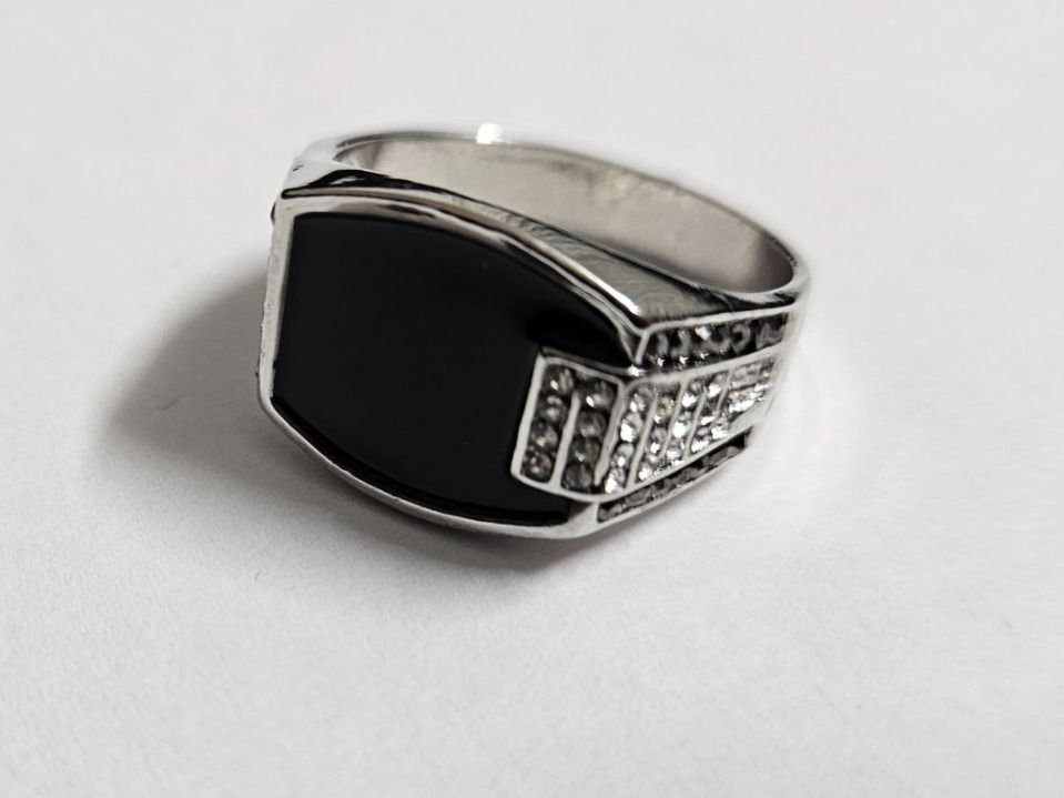 Anelli: Herren Ring silbrig   Gr. US 12 – Nuovo (secondo la descrizione) da Kreuzlingen venduto da RahMal