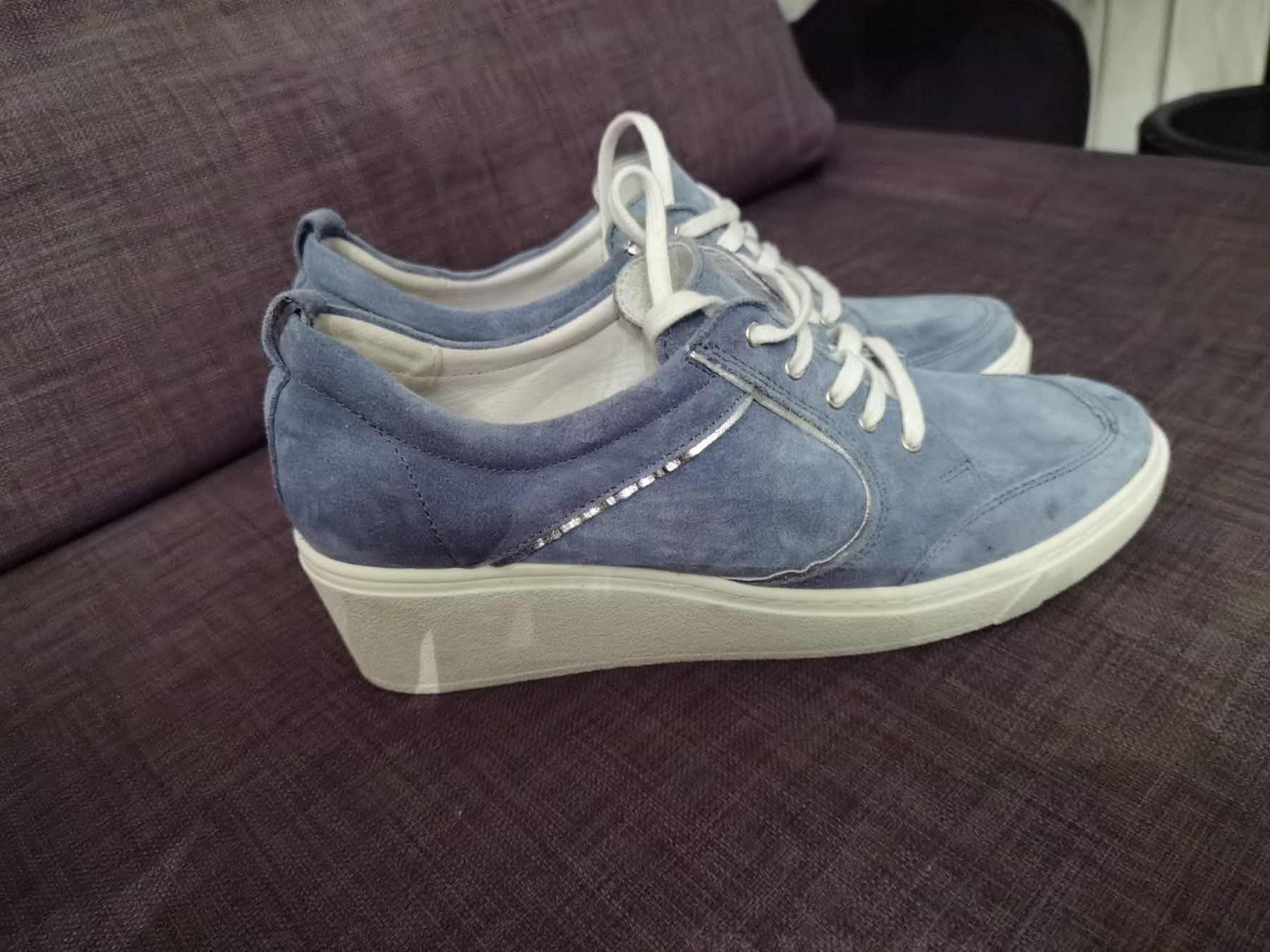 Scarpe da donna: Lederschuhe Sneaker 41 NEU – Nuovo (secondo la descrizione) da Langenthal venduto da morena86