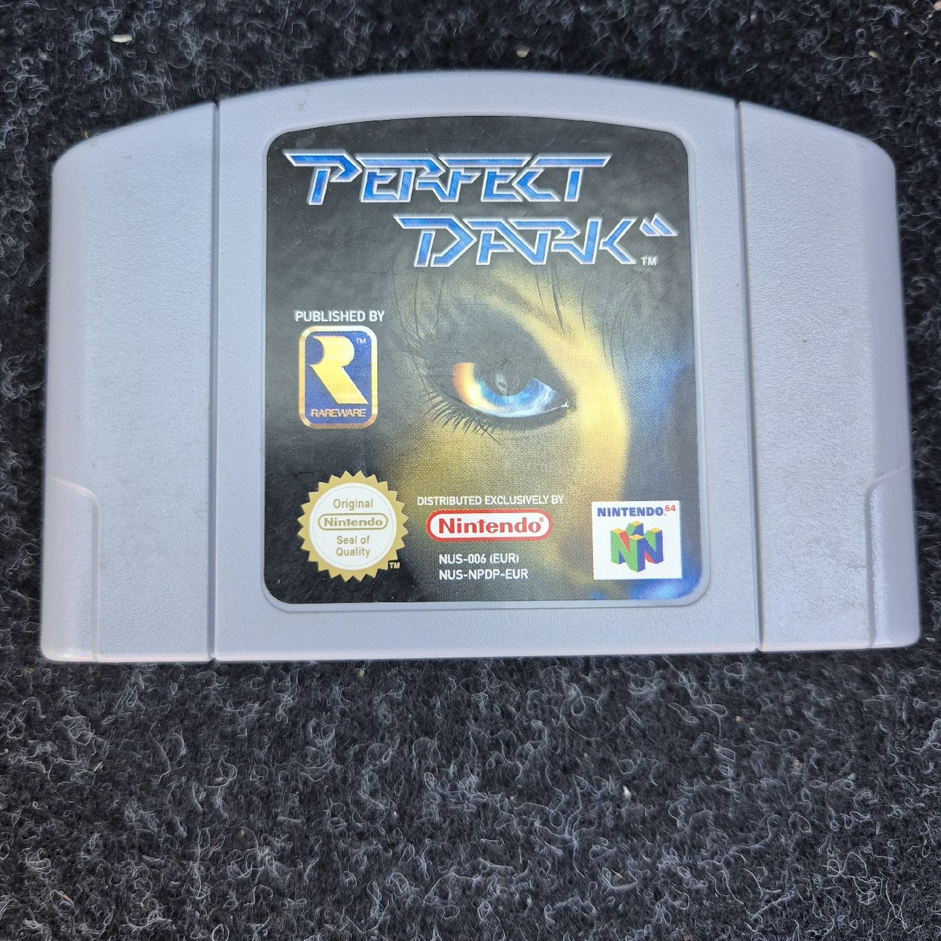 Giochi: Perfect Dark N64 – Usato da Ursy venduto da RetroBebar777