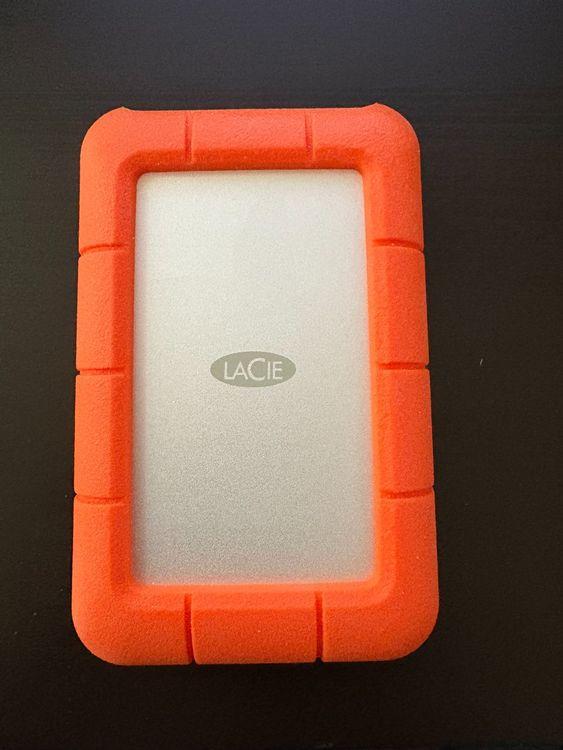 Lacie Dischi rigidi: LaCie Externe Festplatte - 2 TB - USB-C - pour MAC – Usato da Chatel-St-Denis venduto da Yopcath