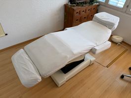 Elektrische Massage- / Behandlungsliege Bellezi PREMIO S5