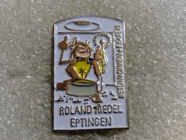 Ansteckpin 60: Roland Riedel