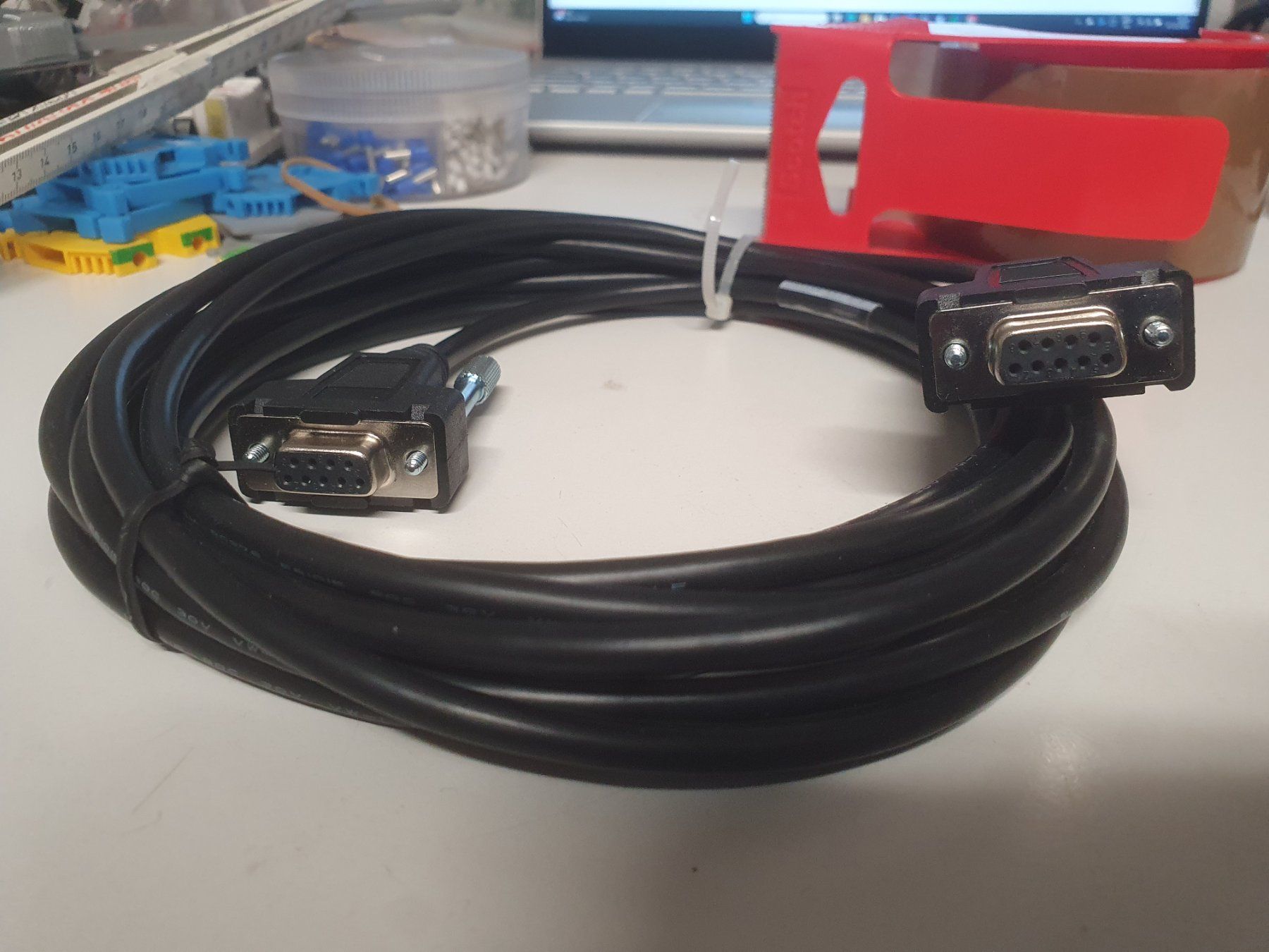 Cavi: Monitor Kabel VGA 5m Monitorkabel VGA Kabel – Nuovo (secondo la descrizione) da Zürich venduto da eymen20 1