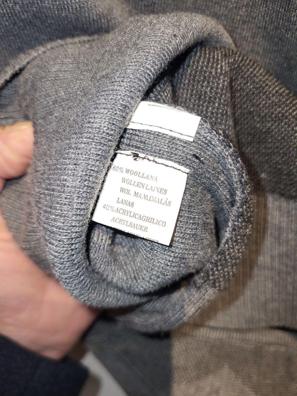 Maglioni & Felpe: Laine Très Douce, Pull Zippé Gris, Taille M – Usato da Haute-Nendaz venduto da DetoutDerien 4