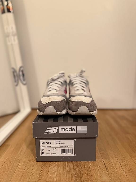 New Balance Scarpe da uomo: New Balance 997 Gris Rose – Usato da Bussigny venduto da jam_kd2f