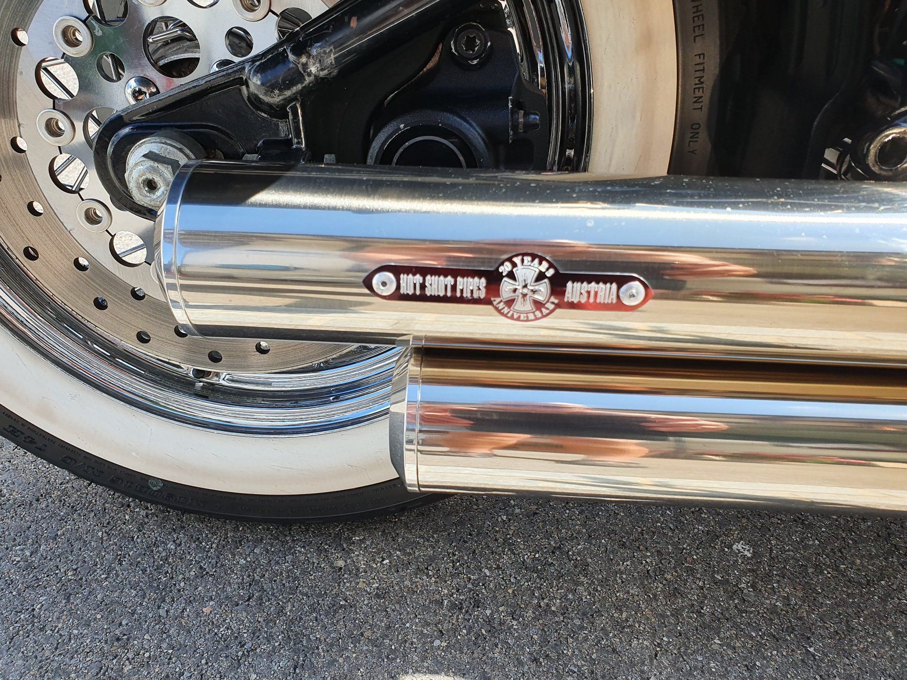 Harley-Davidson Chopper: Harley Davidson mit dem Evolution-Motor. – Usato da Reinach AG venduto da Yig 3
