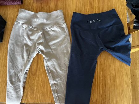 2 Leggings Teveo Damen Grösse XS guter Zustand