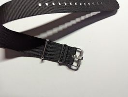 Nylon Nato Armband 22mm in Schwarz