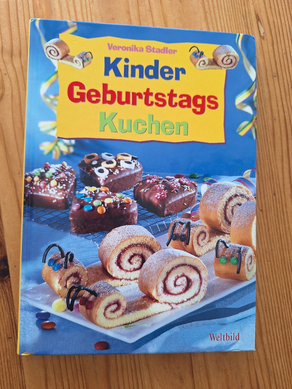 Bücher: 4 Backbücher – Gebraucht aus Aesch BL von ChezToKa 2