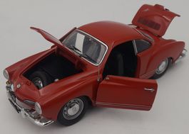 Franklin Mint 1967 Volkswagen Karmann Ghia 1 24 rouge tbe