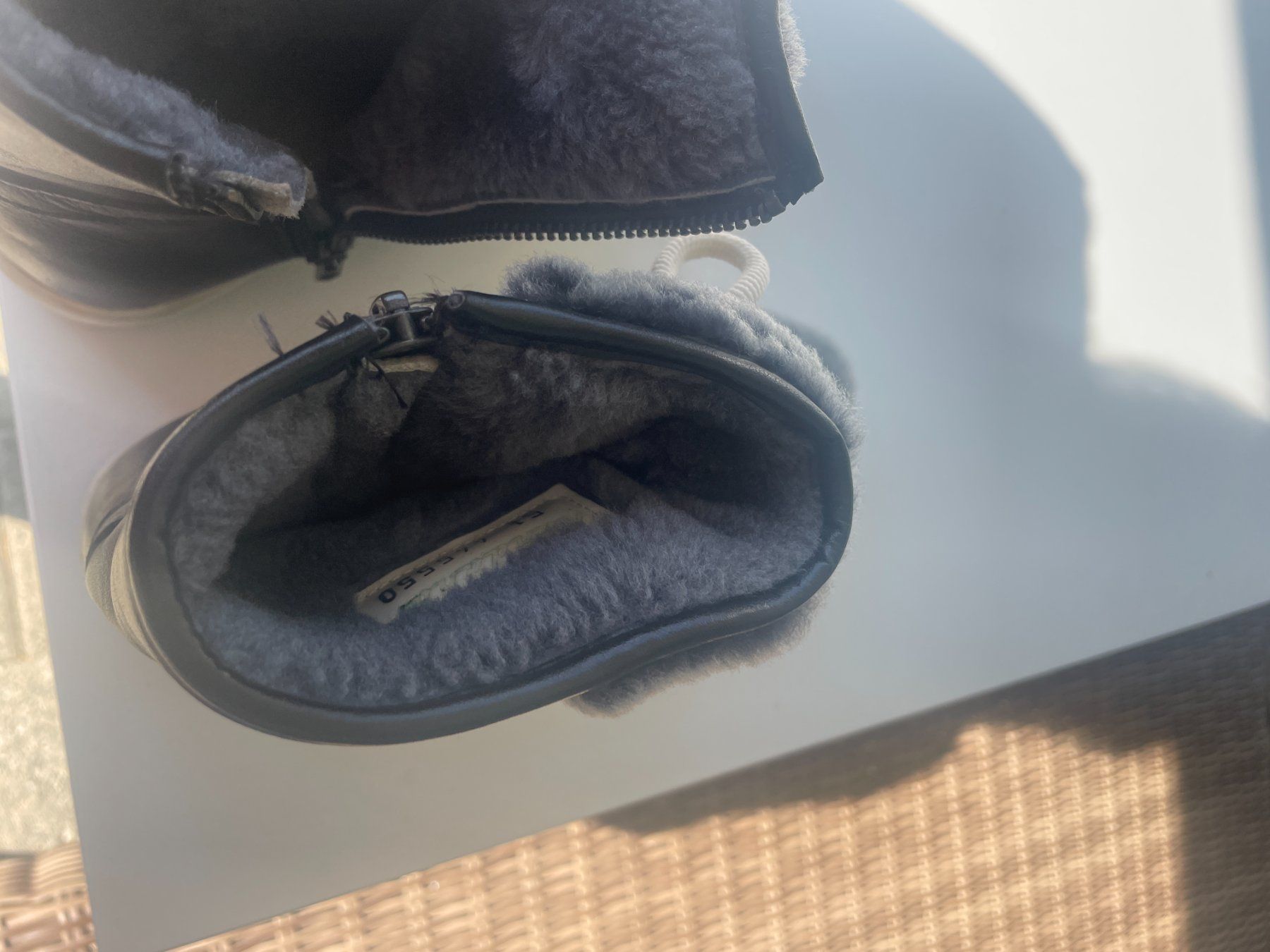 Kandahar Scarpe da donna: Kandahar schwarze Winterstiefel mit Lammfellfutter Gr. 38.5 – Usato da Rüschlikon venduto da Jumeli 5