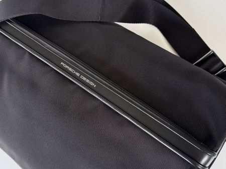 Porsche Design LANE Messenger MHF Tasche  black bag fashion
