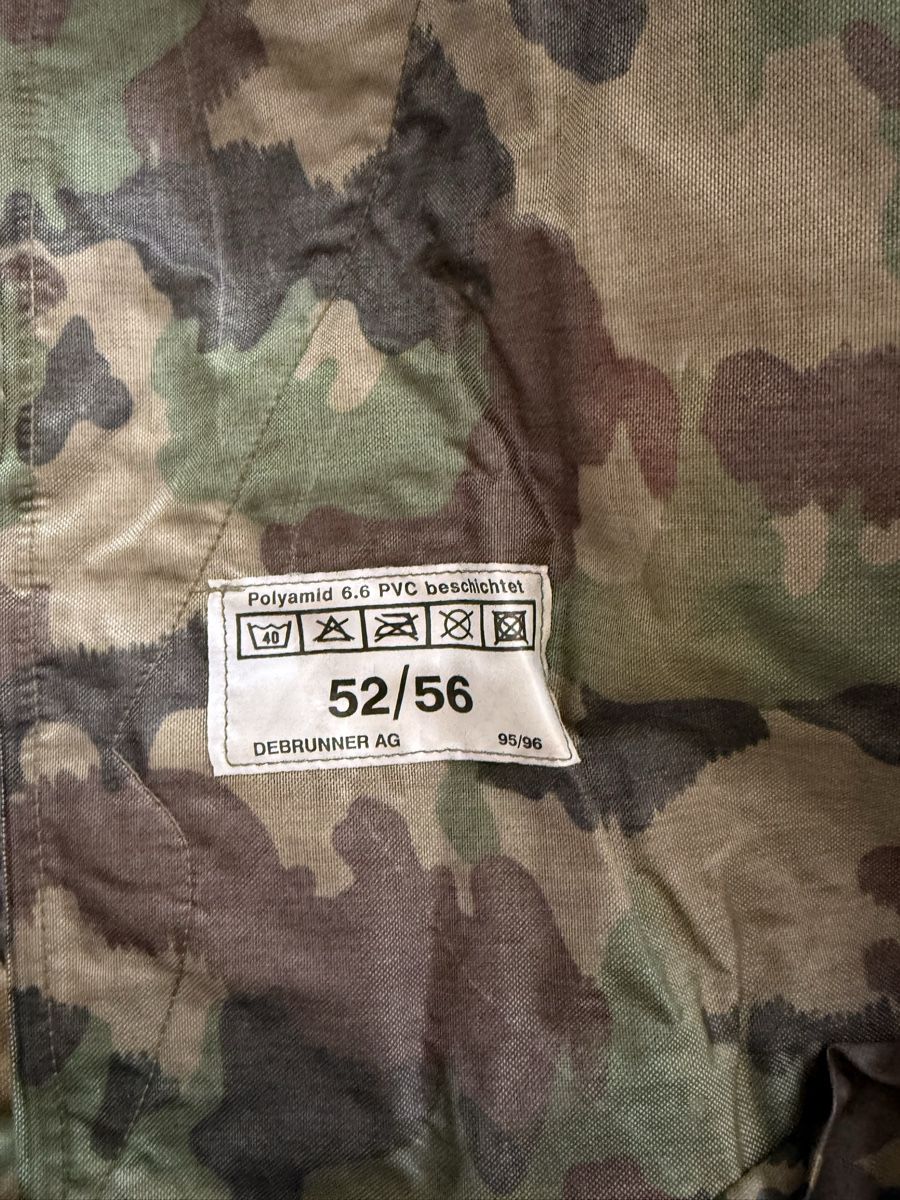 Schweizer Armee Uniformen: TAZ 90 Regenschutz Schweizer Armee – Gebraucht aus Lausanne von ene_yf7n 2