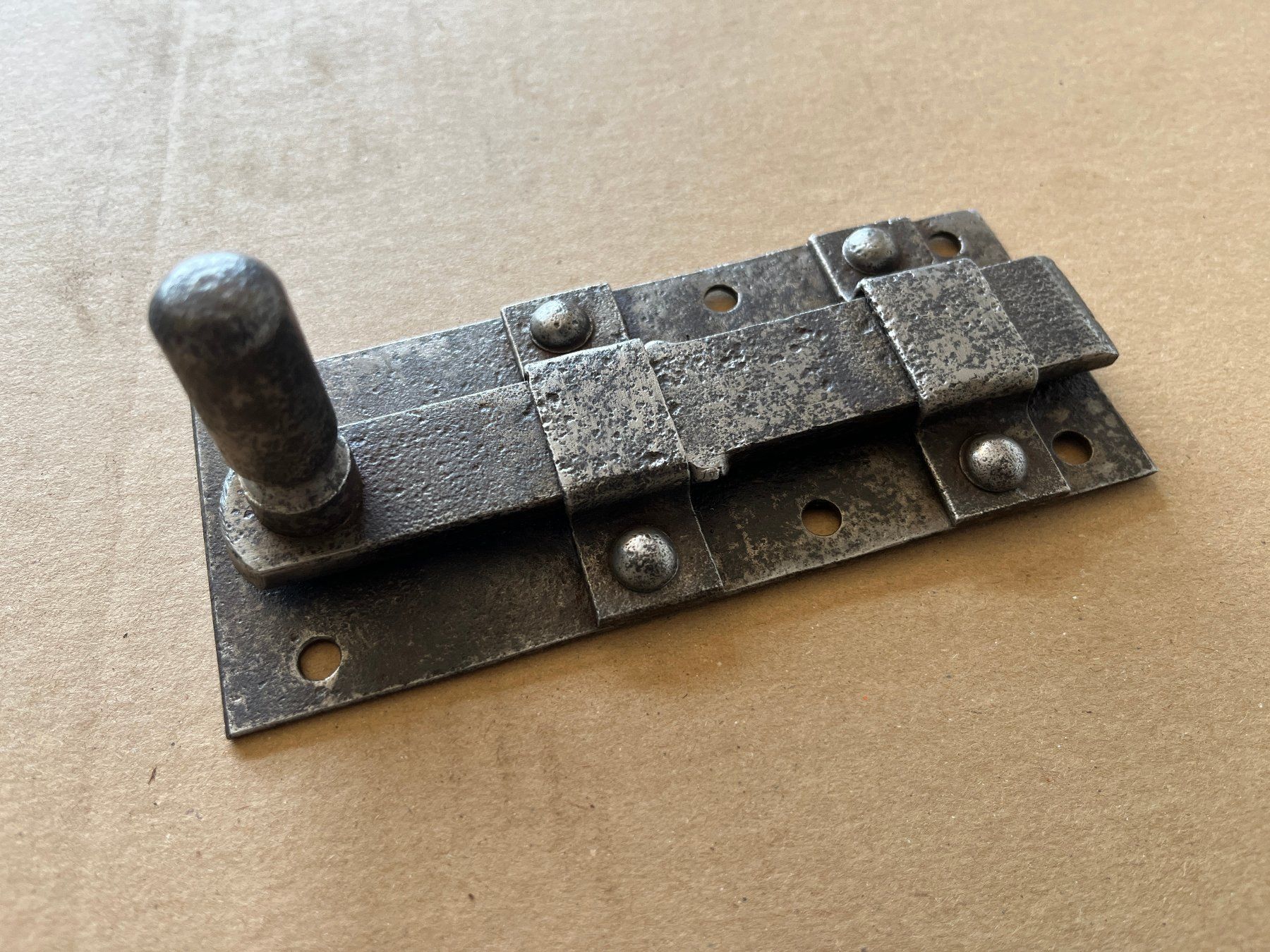 Quincaillerie: Stossriegel Türriegel Schieberiegel G – D'occasion à Unterkulm par esco