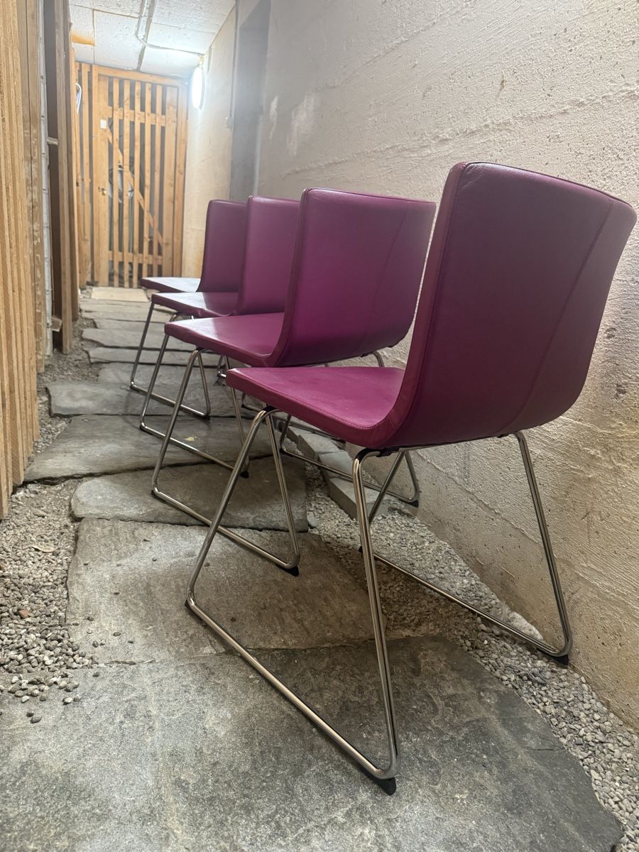 Ikea Stühle: 4 Stühle Ikea Bernhard – Gebraucht aus Beckenried von car_7d2w 4