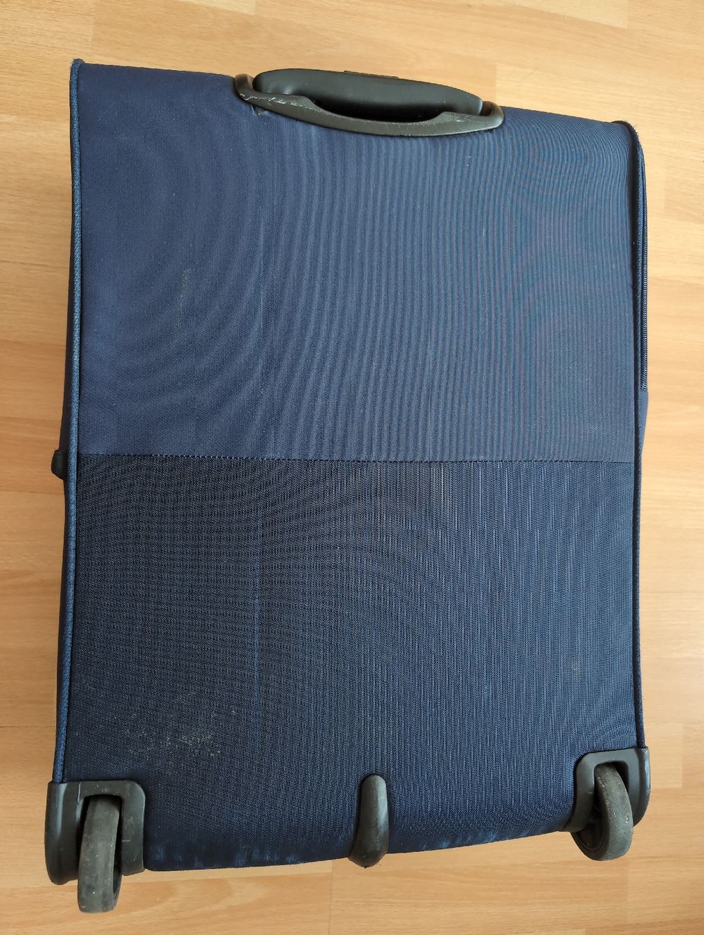 Samsonite Valigie & Borse: Samsonite Suitcase/Trolley, blue, slightly used. – Usato da Glis venduto da livespringly 4