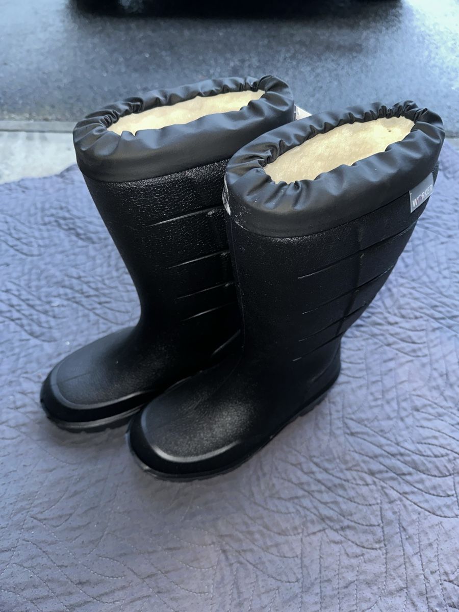 Scarpe da uomo: Warme Winterstiefel WORKER Gr. 37/38, Neu! – Nuovo (secondo la descrizione) da Koppigen venduto da Ekos