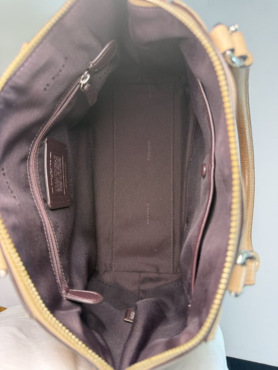 Coach Sacs femmes: Original Coach Leder Handtasche  – D'occasion à Vionnaz par b_f_d_r_g 6
