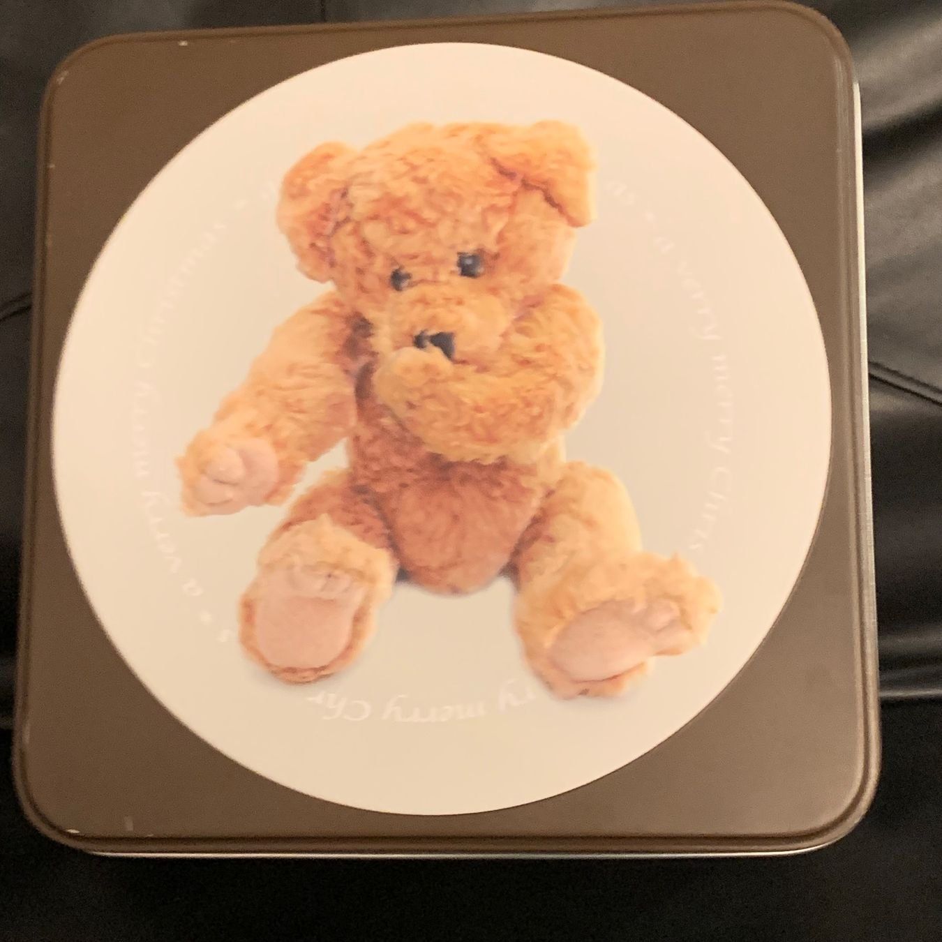 Contenitori & Simili: Schöne Blechdose mit Teddybär /Keksdose/ Behälter – Usato da Hinteregg venduto da GARANTA 2