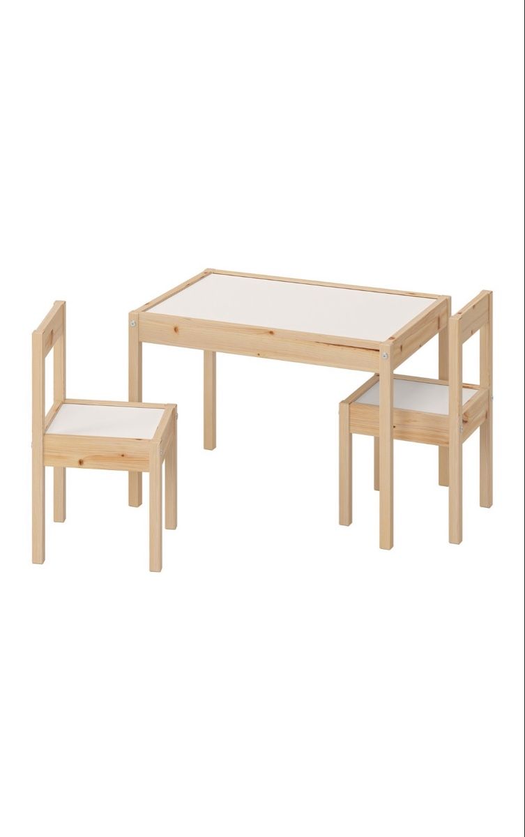 Tavoli: IKEA Lätt Kindertisch mit Stühlen – Nuovo e nell'imballaggio originale da Opfikon venduto da Passiondida