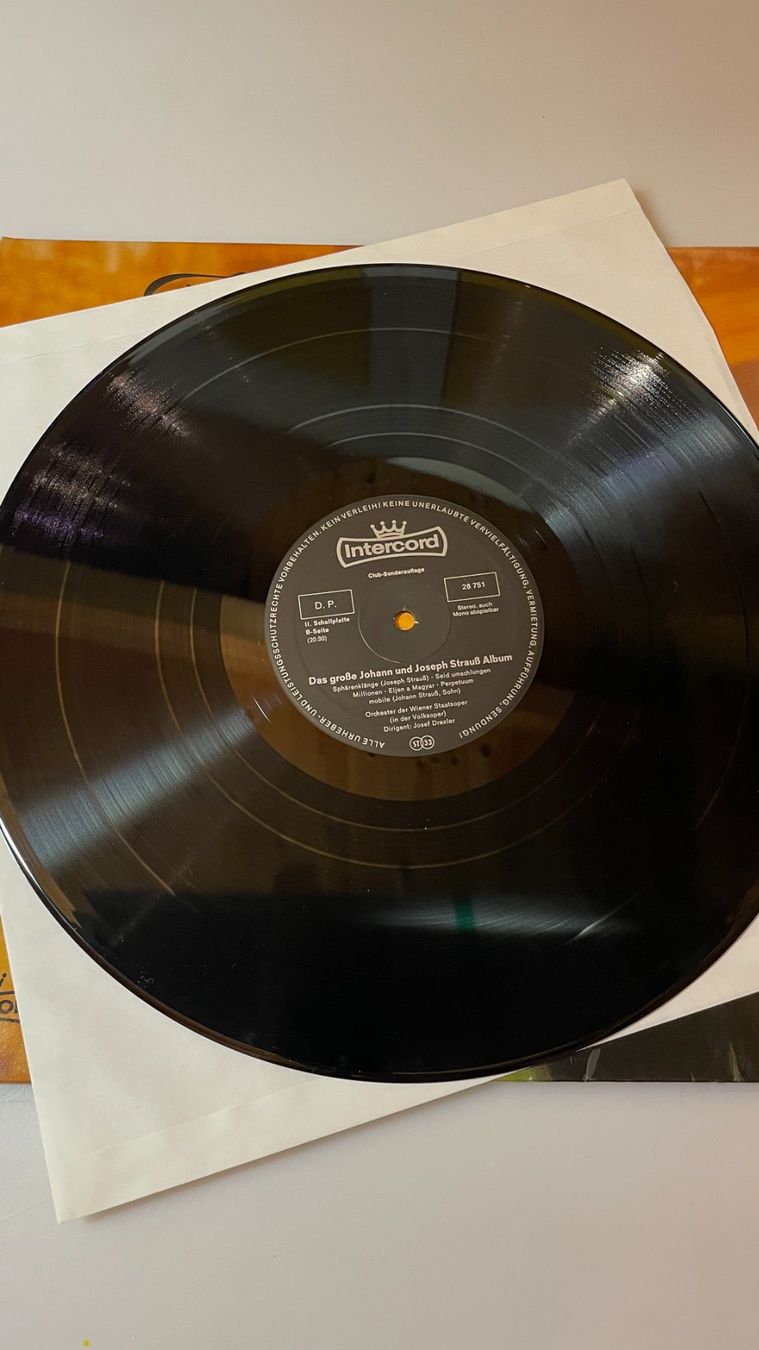 Schallplatten: Kaiserwalzer Schallplatte - Johann Strauss - 2 Schallplatten – Gebraucht aus Glattfelden von flomiking 7