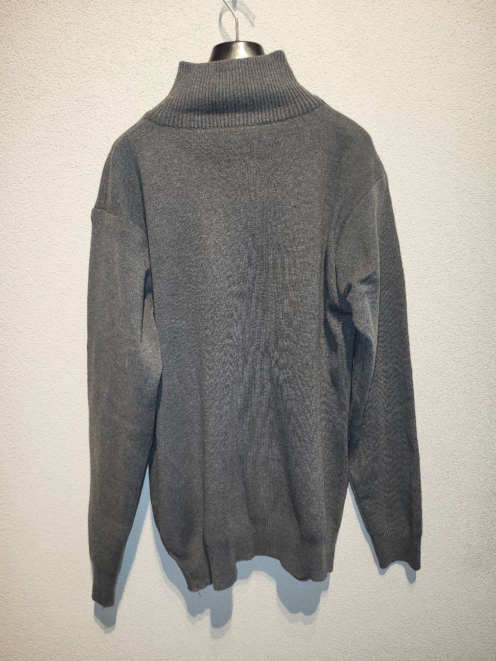 Maglioni & Felpe: Laine Très Douce, Pull Zippé Gris, Taille M – Usato da Haute-Nendaz venduto da DetoutDerien 2