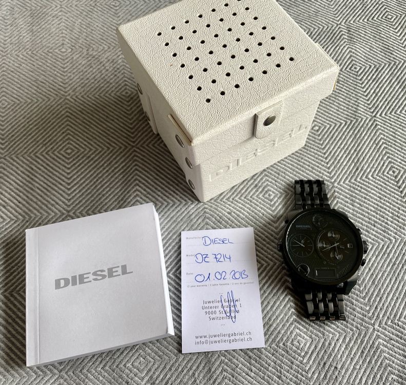DIESEL Herren-Armbanduhr / Chronograph, schwarz 9