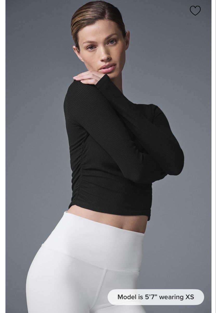 Alo Yoga Tops: Alo Yoga top long sleeves – Gebraucht aus Zürich von ajoaxyz 2