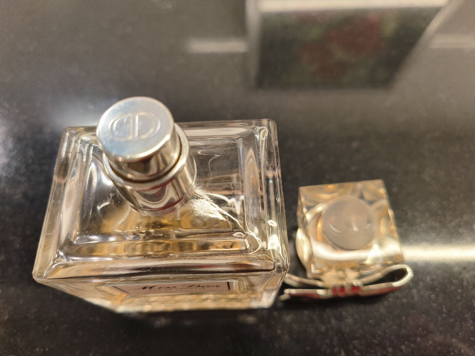 Dior Profumi & Eau de Toilette: Miss Dior EDT 100 ml – Usato da Carouge GE venduto da pro_8k9d 6