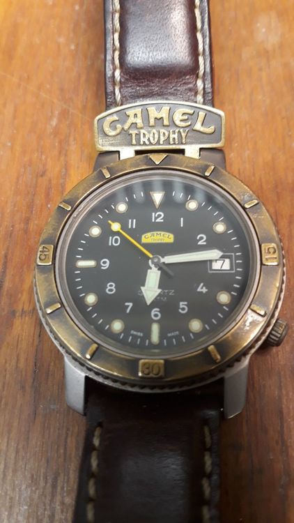 Camel trophy green hot sale belt watch