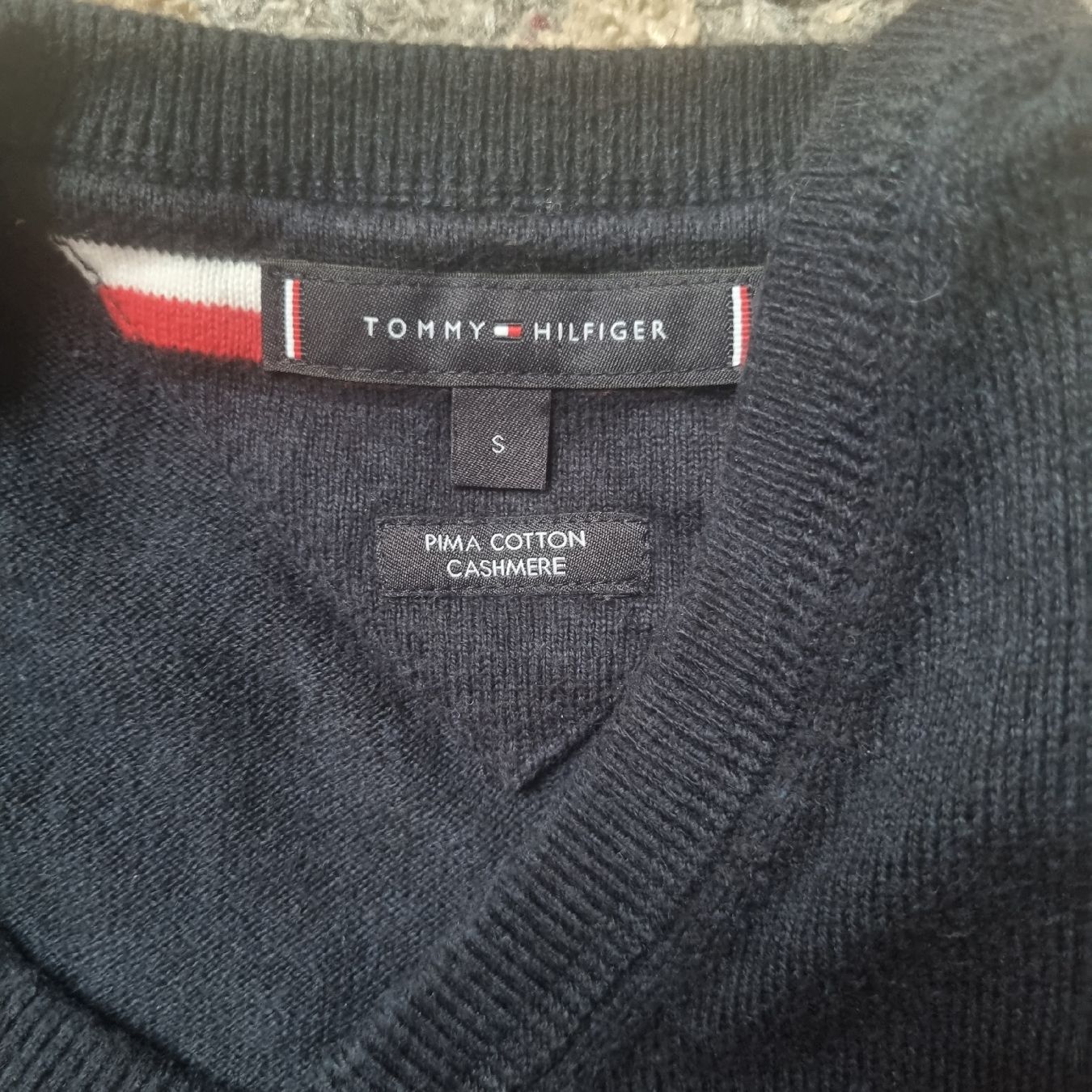 Pullover & Sweatshirts: Tommy Hilfiger Pullover, Gr. S – Gebraucht aus Luzern von par_bf9c 1