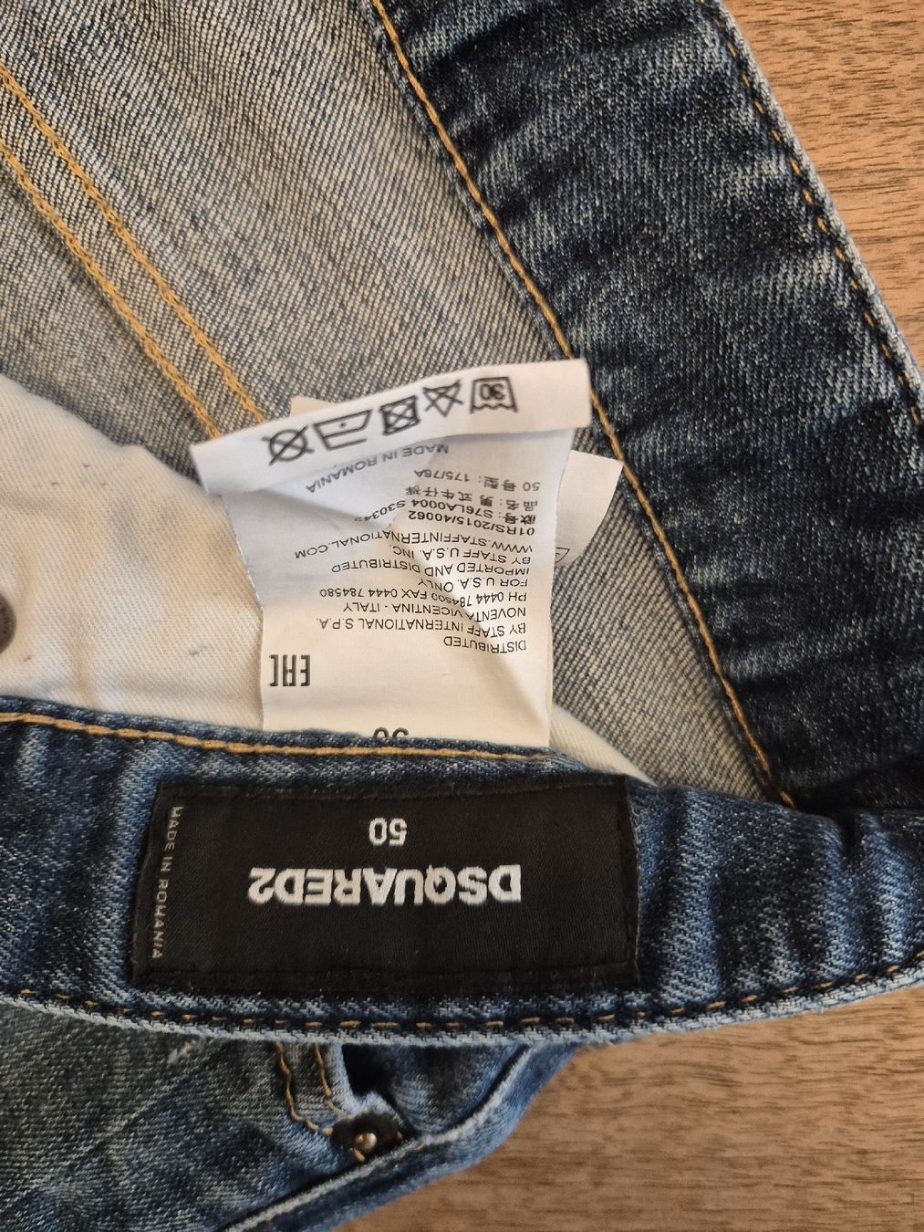 Dsquared2 Jeans: Shorts von Dsquared2  – Usato da Weesen venduto da sch_cs6t 1