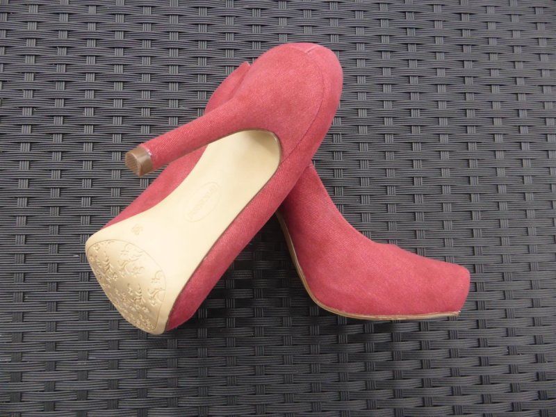 Chaussures femmes: High Heels / Pumps, d-altrosa, Gr.38 – D'occasion à Schübelbach par Dolly990_2 2