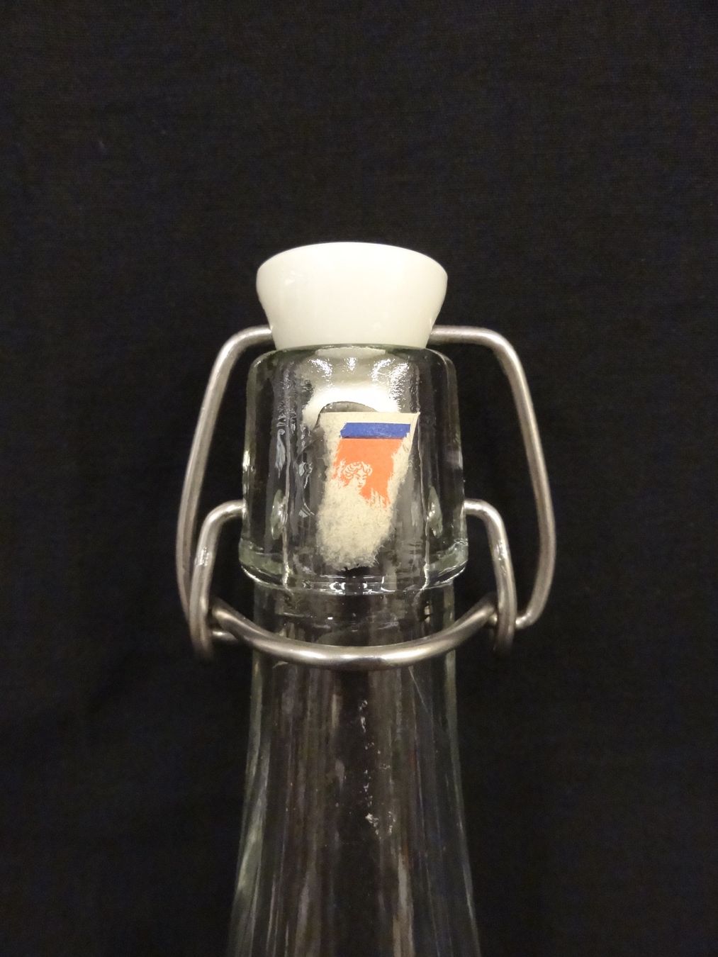 Gläser, Krüge & Flaschen: alte Mineralwasser Flasche HENNIEZ LITHINÉE – Gebraucht aus Kerzers von Flaschenposten 7