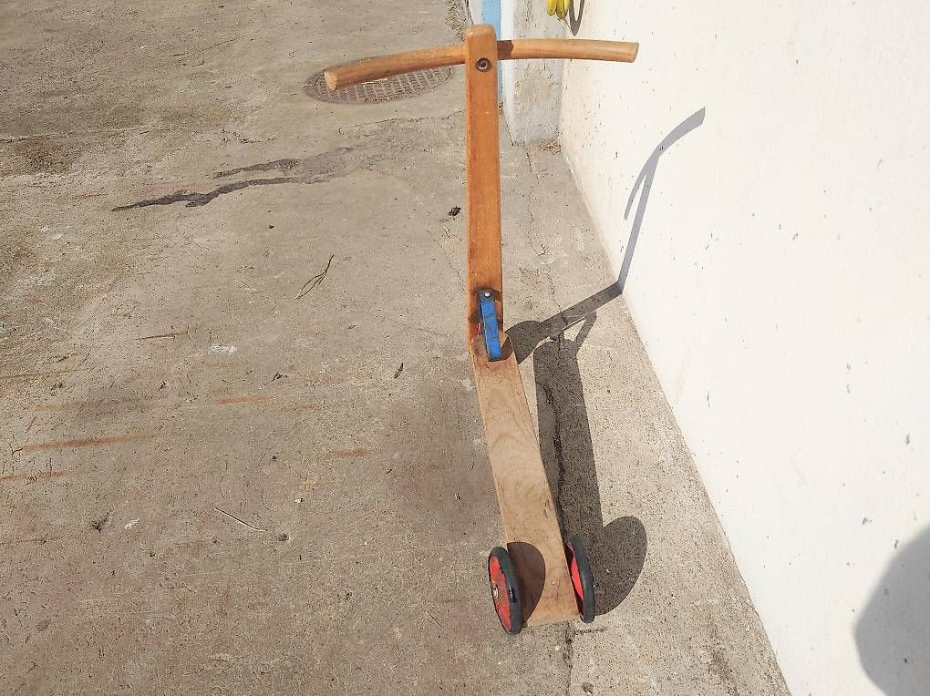 Tutte le decorazioni: Antikes Vero Trottinett – Usato da Leuzigen venduto da Darcry 2