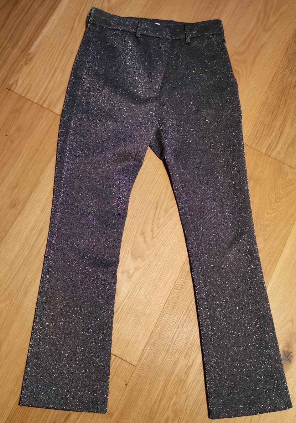 H&M Pantaloni: Hose Glitzer Gr. 36 – Nuovo e nell'imballaggio originale da Kölliken venduto da aninavera