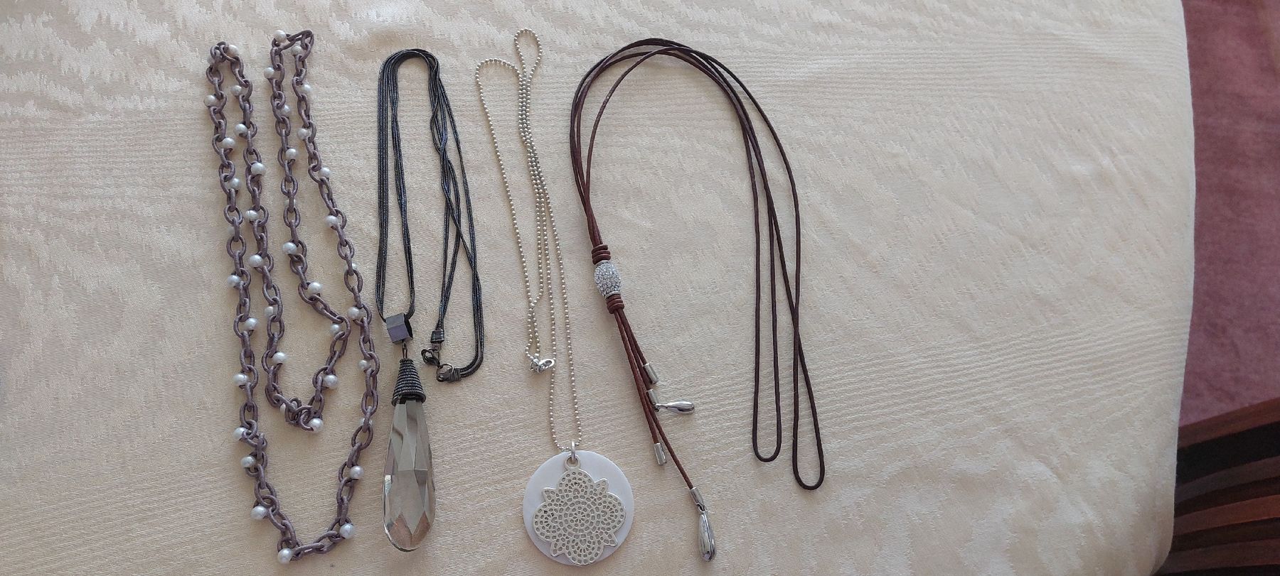 Ketten: Modeschmuck – Gebraucht aus Altstätten SG von sab_pwh6