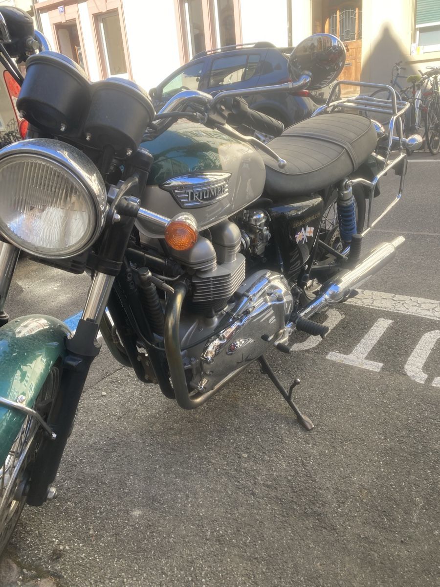 Triumph Strada: Triumph Bonneville – Usato da Basel venduto da Ayre_One 2