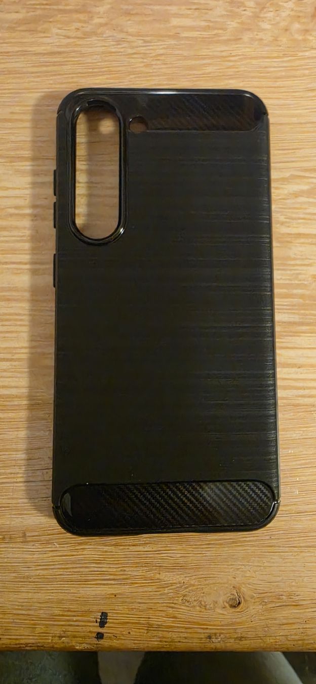 Samsung Coques & Protection écran: Samsung S23 Hülle – Neuf avec emballage d'origine à Näfels par Buuremeitli96 2